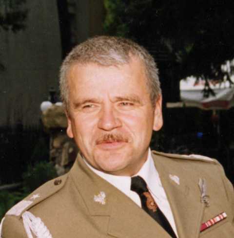 gen. Tadeusz Buk